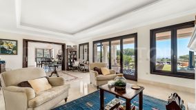 For sale 5 bedrooms villa in Marbella Club Golf Resort
