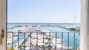 Atico a la venta de 3 dormitorios en Marbella - Puerto Banus
