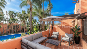 Town House for sale in Marbella Golden Mile