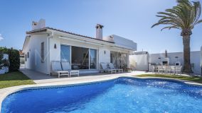 Villa for sale in El Rosario, Marbella Öst
