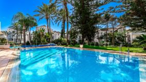 Apartamento Planta Baja en venta en Elviria, Marbella Este