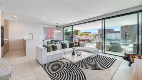 Tvåvåningslägenhet for sale in Cabopino, Marbella Öst
