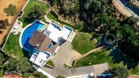 Villa for sale in Altos de Elviria with 7 bedrooms