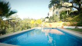 Villa for sale in Altos de Elviria, Marbella Est