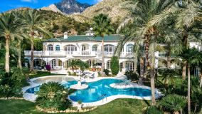 Villa en venta en Cascada de Camojan, Marbella Golden Mile