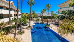 Lägenhet for sale in Los Monteros, Marbella Öst