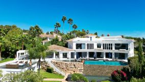 Villa en venta en Hacienda las Chapas, Marbella Este