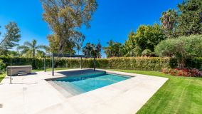 Villa for sale in Guadalmina Baja, San Pedro de Alcantara
