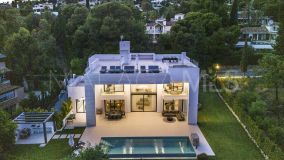 Villa for sale in Cascada de Camojan, Marbella Golden Mile
