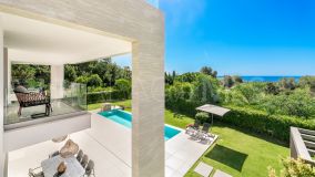 Villa for sale in Cascada de Camojan, Marbella Golden Mile