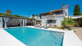 Villa for sale in Cabopino, Marbella East