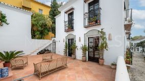 Town House for sale in Marbella Golden Mile