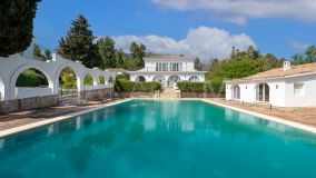 Villa for sale in Cascada de Camojan, Marbella Golden Mile