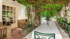 Villa for sale in Los Monteros, Marbella Öst