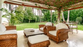 Villa for sale in Los Monteros, Marbella Öst