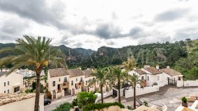Pareado en venta en Benahavis Centro