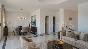 Villa en venta en Cabopino, Marbella Este