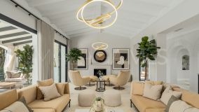 Villa zu verkaufen in Altos Reales, Marbella Goldene Meile