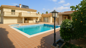 Villa for sale in Guadalmina Baja, San Pedro de Alcantara