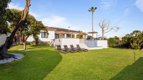 Villa for sale in Rio Real, Marbella Öst