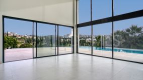 Villa for sale in Los Flamingos Golf, Benahavis