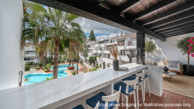 Penthouse for sale in Puente Romano, Marbella Golden Mile