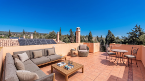 Villa for sale in Elviria, Marbella East