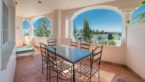 Apartment for sale in Beach Side Golden Mile, Marbella Golden Mile