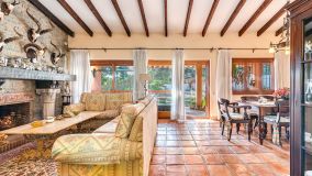Villa for sale in Marbella Golden Mile