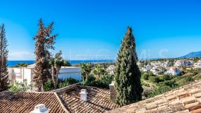 Villa for sale in Marbella Golden Mile