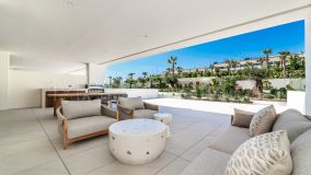 Ground Floor Apartment for sale in Marbella Golden Mile