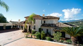 Villa for sale in Marbella Club Golf Resort, Benahavis