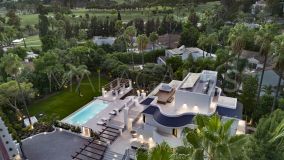Villa for sale in Nueva Andalucia, Marbella