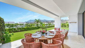 Appartement rez de chaussée for sale in Los Monteros, Marbella Est
