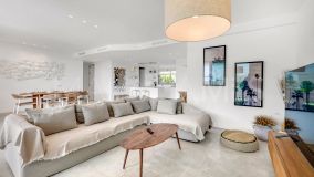 Ground Floor Apartment for sale in Los Monteros, Marbella East