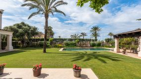 Villa for sale in Los Monteros, Marbella East