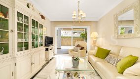 Appartement rez de chaussée for sale in Marbella Golden Mile