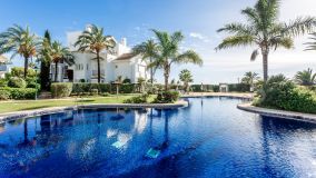 Markplanslägenhet for sale in Los Monteros, Marbella Öst