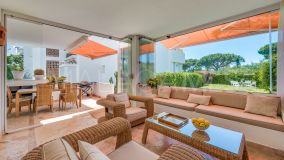 Markplanslägenhet for sale in Los Monteros, Marbella Öst