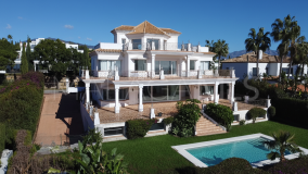 Villa zu verkaufen in Los Flamingos Golf, Benahavis