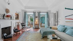 Villa for sale in Marbella City