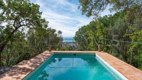Villa for sale in Marbella City