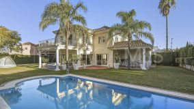 Villa zu verkaufen in Guadalmina Alta, San Pedro de Alcantara