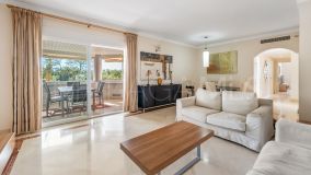 Lägenhet for sale in Beach Side Golden Mile, Marbella Golden Mile