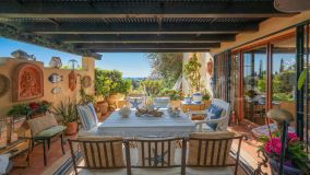 Villa en venta en Elviria, Marbella Este