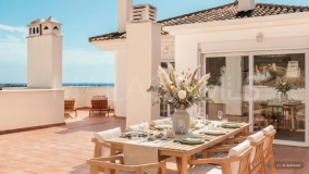 Ático en venta en Rio Real, Marbella Este