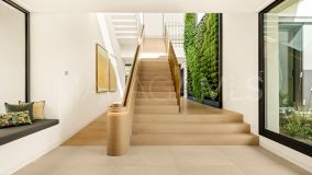 Villa en venta en Cascada de Camojan, Marbella Golden Mile