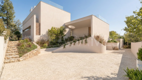 Villa en venta en Cascada de Camojan, Marbella Golden Mile