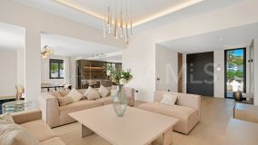 Villa for sale in El Rosario, Marbella Öst