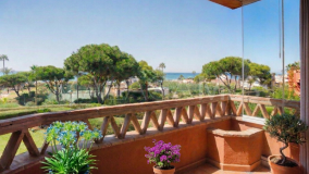 Apartamento en venta en Elviria, Marbella Este